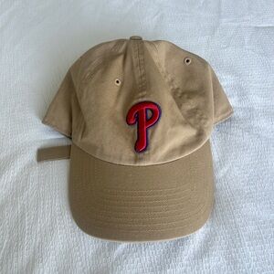 Tan Philadelphia Phillies Baseball Cap with Red Logo
